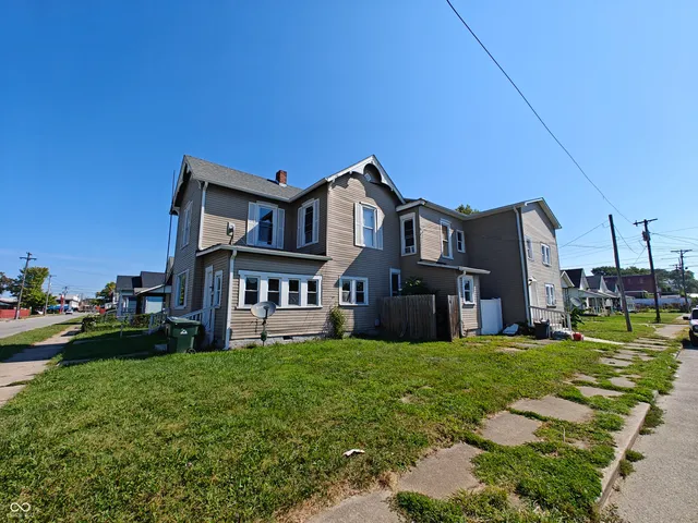 $695 | 202 East Taylor Street, Unit 3, Shelbyville, IN 46176