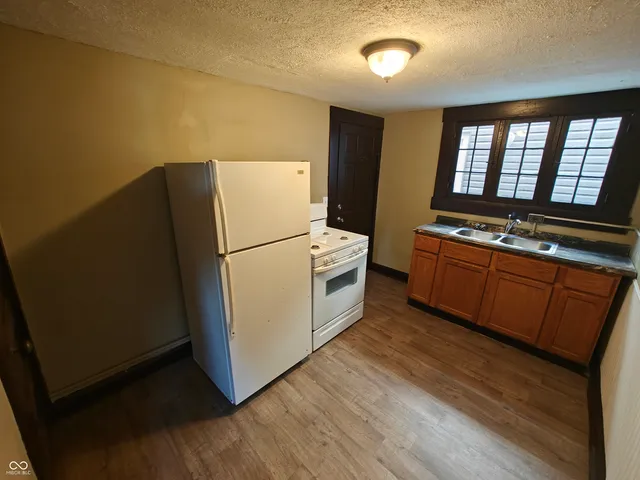 $695 | 202 East Taylor Street, Unit 3, Shelbyville, IN 46176