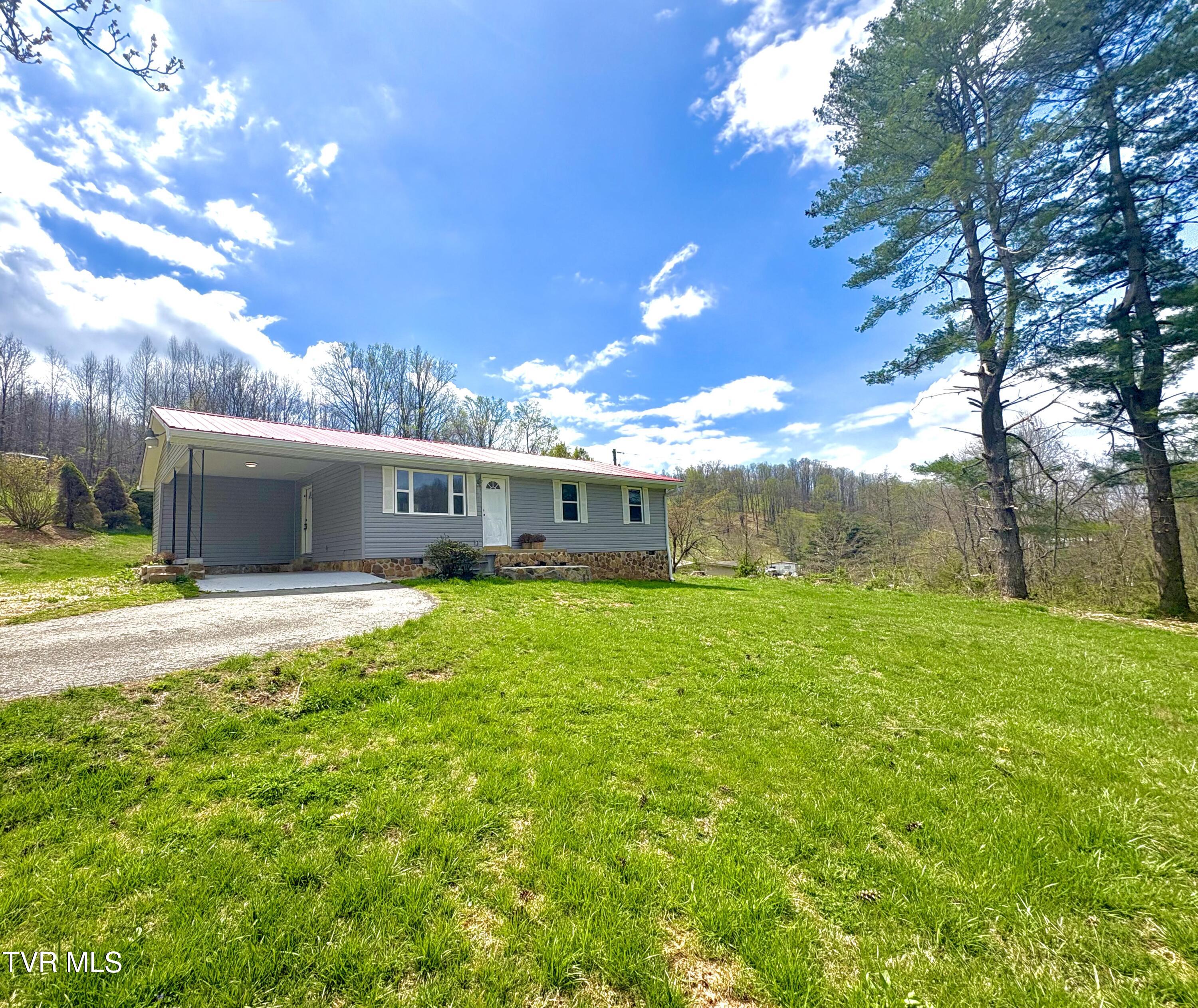 1849 State Rd T-650 Jonesville, VA 24263 - Photo 1 of 21 Front
