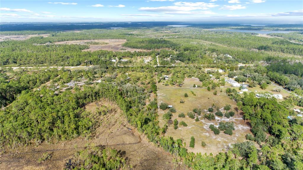 0 7th Street St. Cloud, FL 34771 - Photo 9 of 14 a view of a city with an ocean