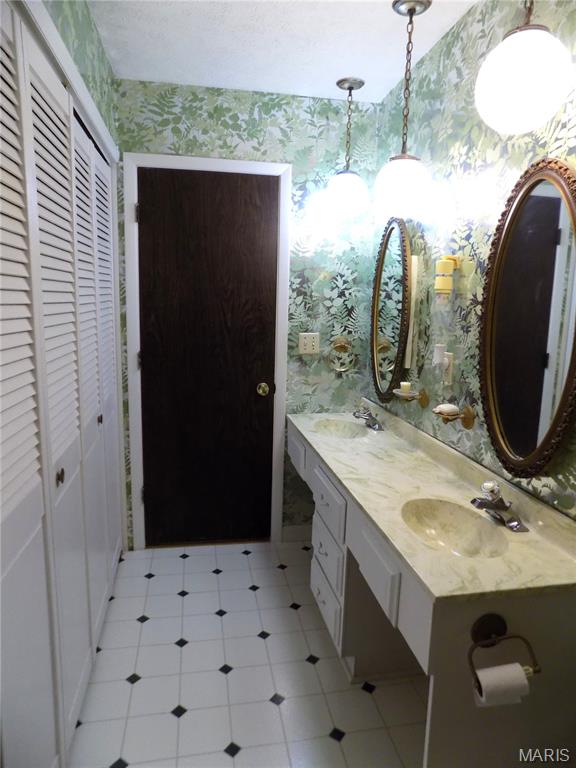 1306 Broadway Street Rolla, MO 65401 - Photo 32 of 52