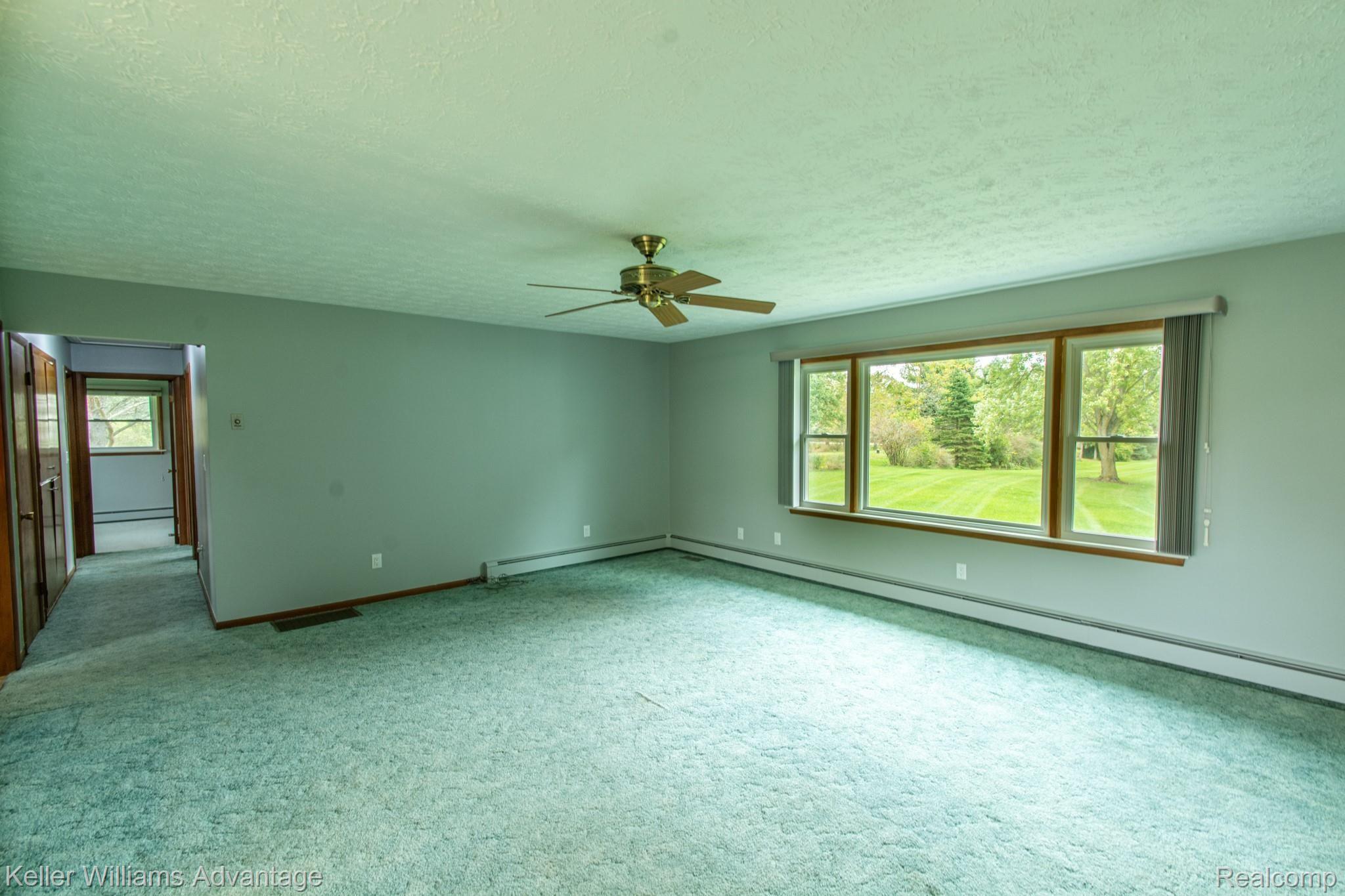 9460 Warner Road Saline, MI 48176 - Photo 6 of 39 9046 Warner-Family 2.jpg