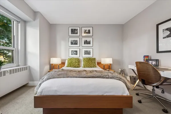 $625,000 | 3180 North Lake Shore Drive, Unit 2H, Chicago, IL 60657