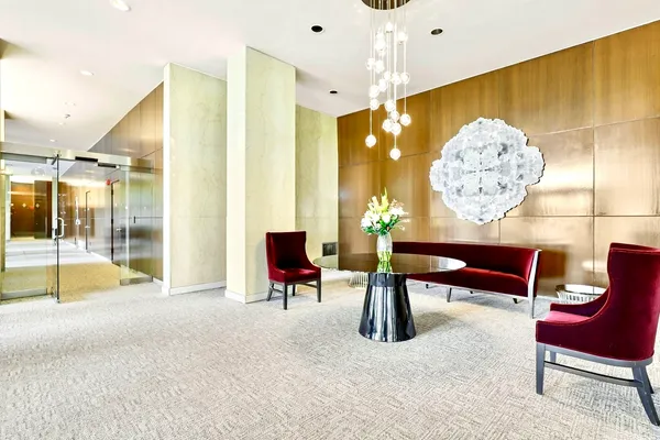 $625,000 | 3180 North Lake Shore Drive, Unit 2H, Chicago, IL 60657