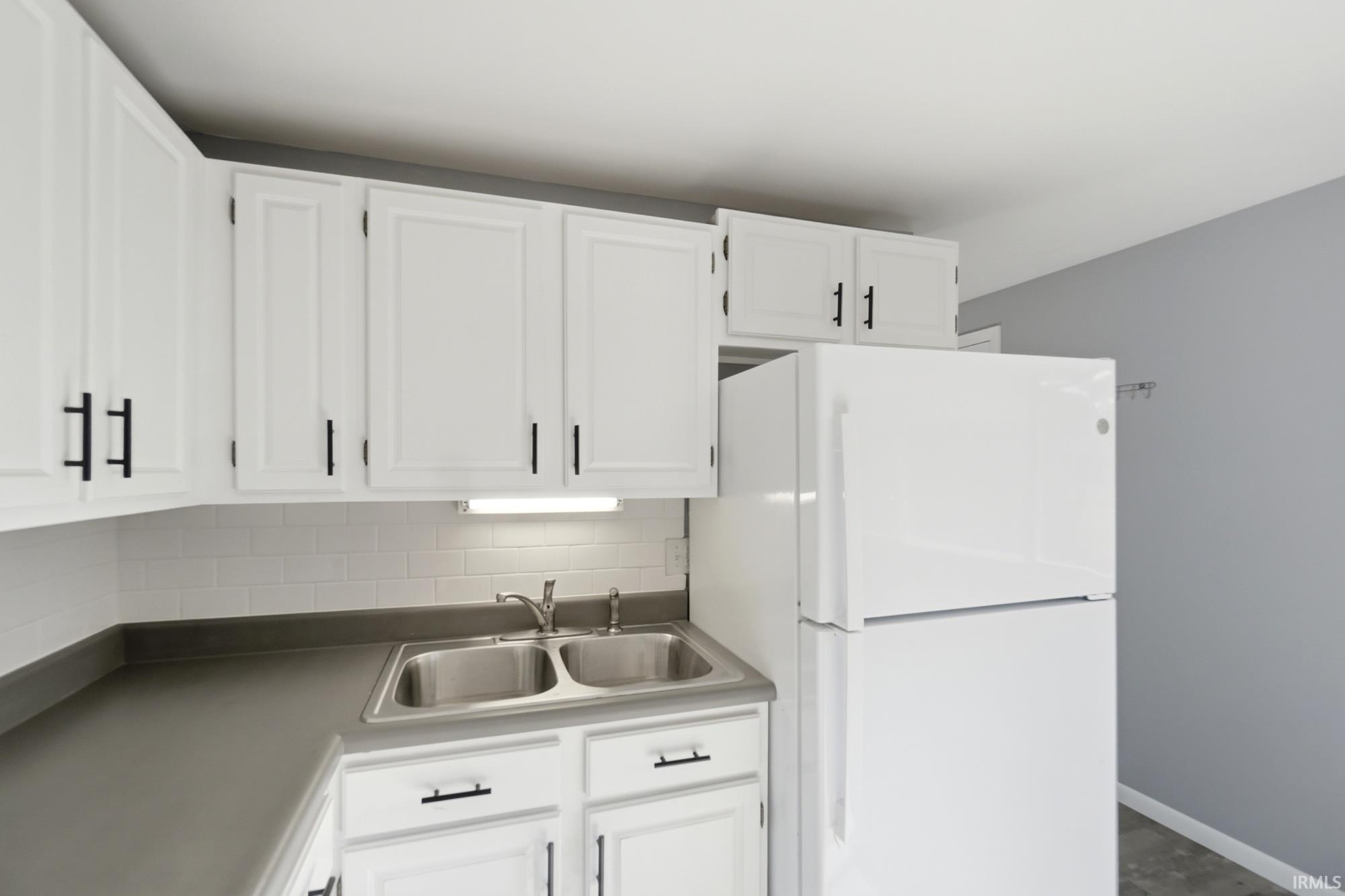 3330 Hobson Road Fort Wayne, IN 46805 - Photo 7 of 29 Gallery Image 7