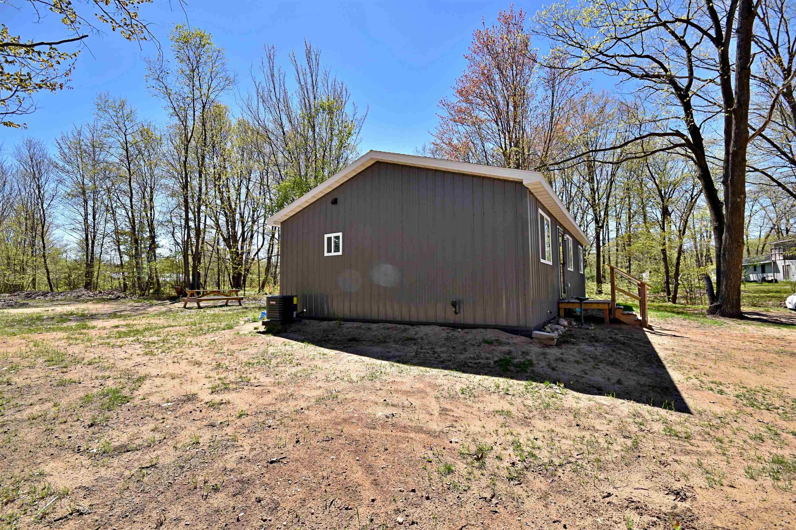 10403 West Round Lake Road Lake City, MI 49651 - Photo 7 of 32