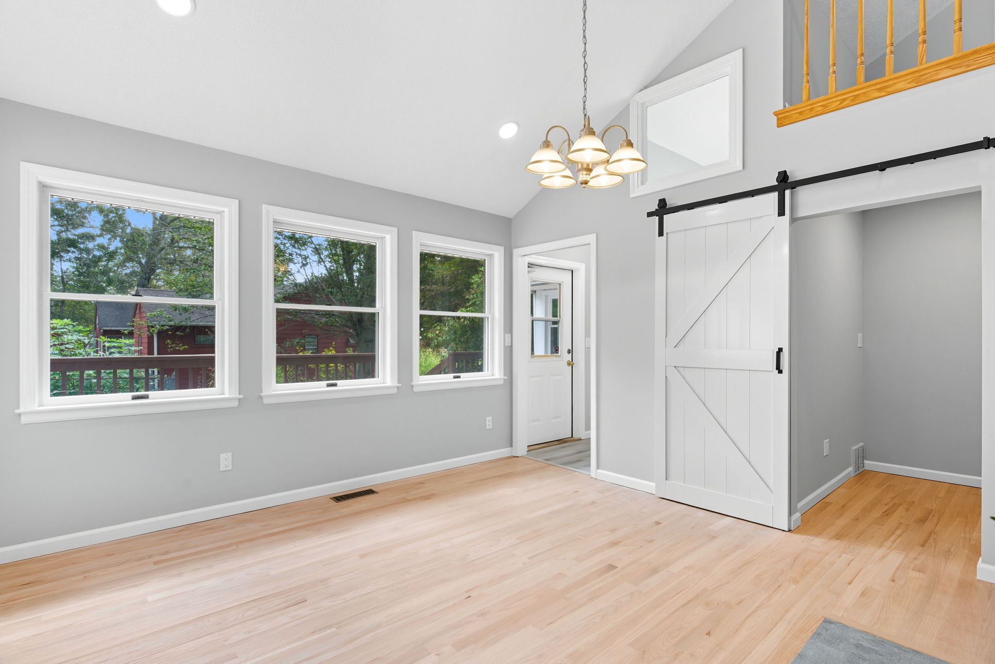 268 Goff Road Wethersfield, CT 06109 - Photo 9 of 27