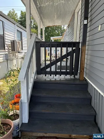 a view of entryway