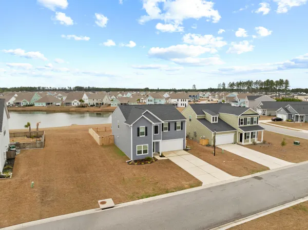 $483,000 | 313 Lucca Drive, Summerville, SC 29486