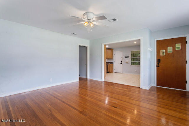 2431 Carter Road Biloxi, MS 39531 - Photo 3 of 21 003