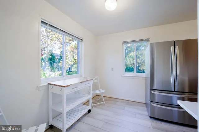 $3,275 | 5917 Rolston Road, Bethesda, MD 20817