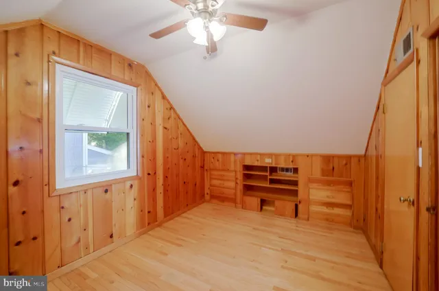 $3,275 | 5917 Rolston Road, Bethesda, MD 20817