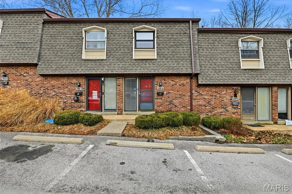 $160,000 | 256 Glandore Drive, Unit D, Ballwin, MO 63021