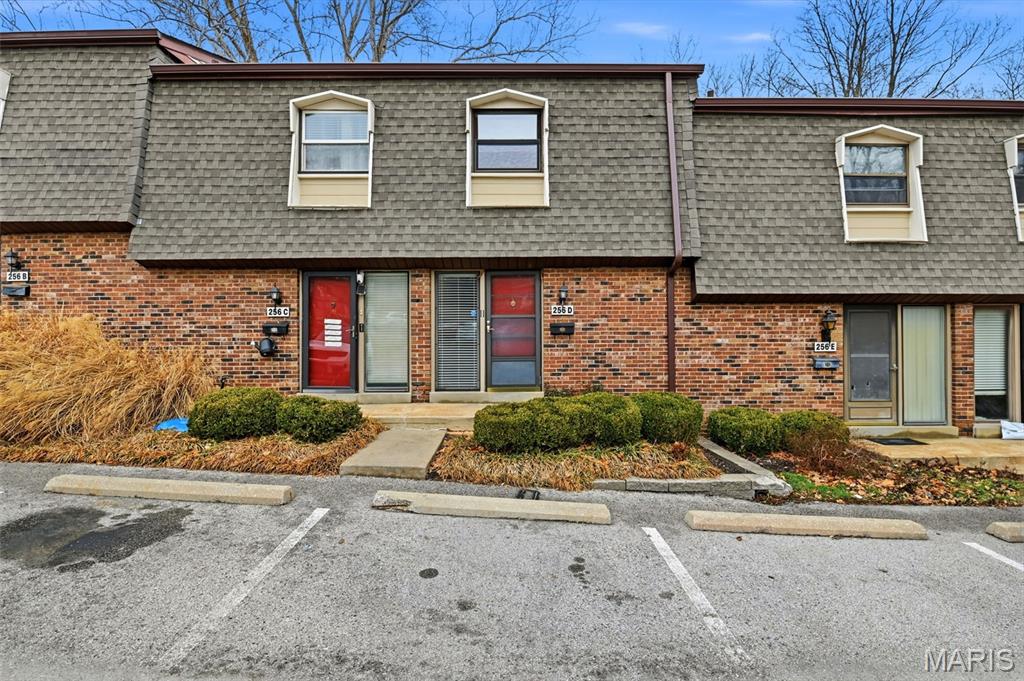 256 Glandore Drive, Unit D Ballwin, MO 63021 - Photo 1 of 20