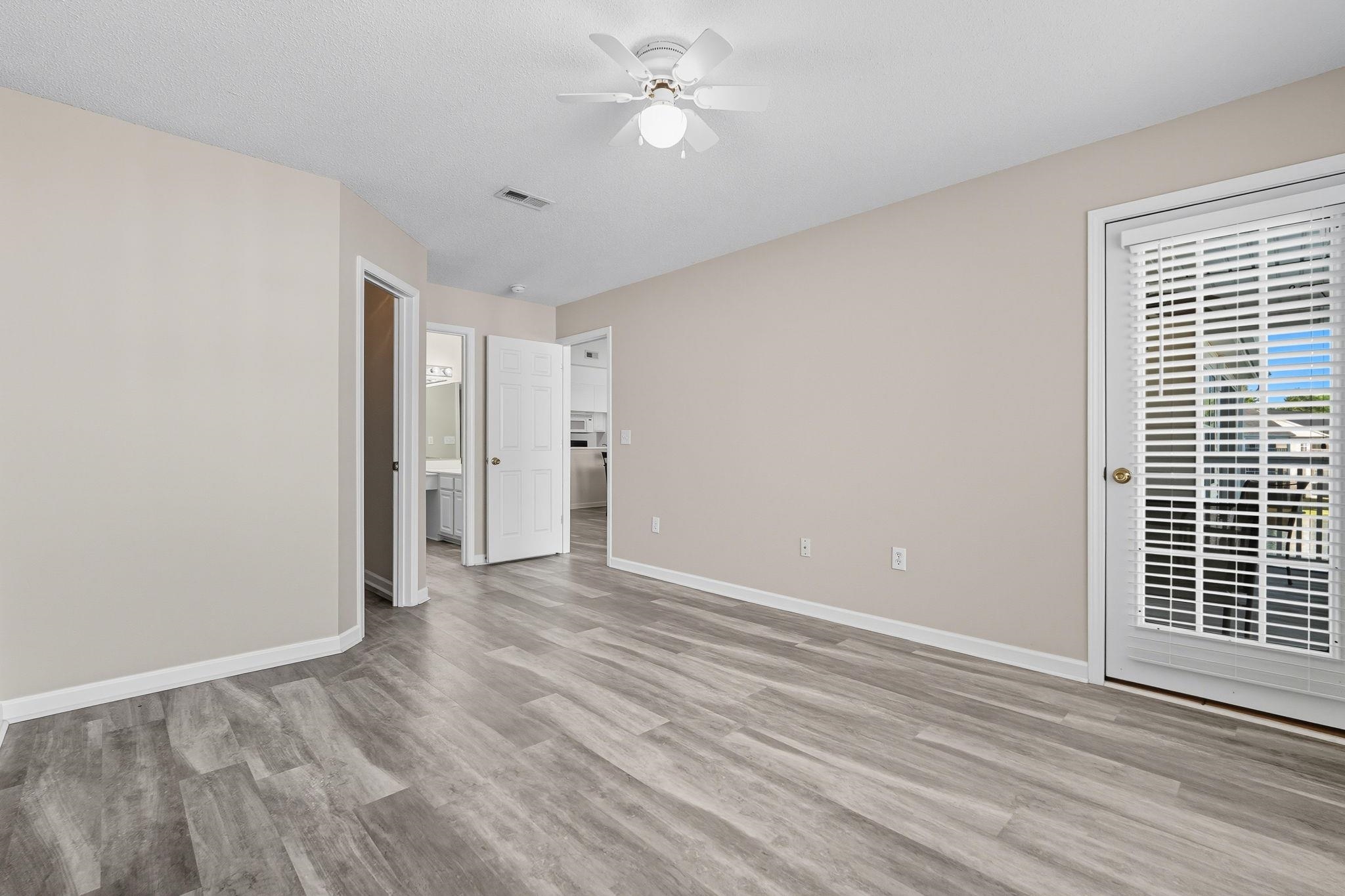 659 Woodmoor Drive, Unit 302 Murrells Inlet, SC 29576 - Photo 16 of 40