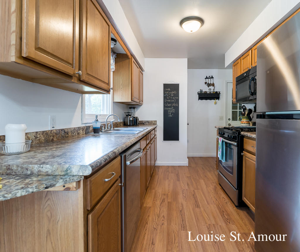 7540 Whitehall Road Whitehall, MI 49461 - Photo 8 of 35 7540Whitehall Rd22Lores