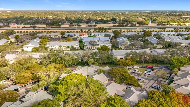 $2,000 | 9877 Westview Drive, Unit 619, Coral Springs, FL 33076