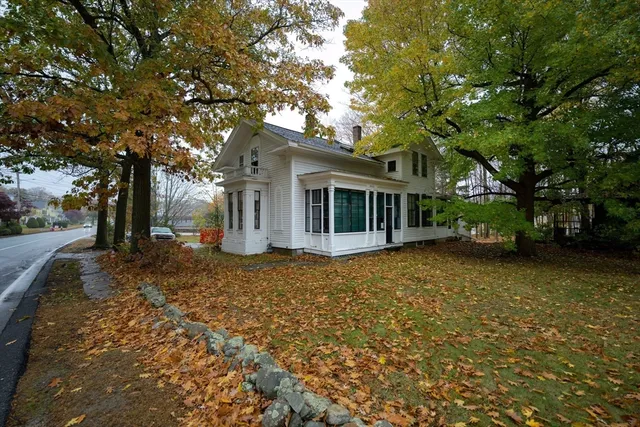 $1,599,900 | 84 South Street, Foxboro, MA 02035