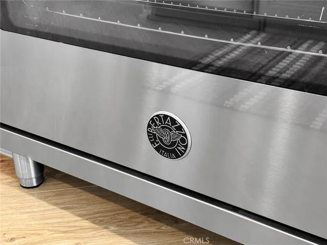 $1,850,000 | 414 Main Street, Unit 300, Huntington Beach, CA 92648