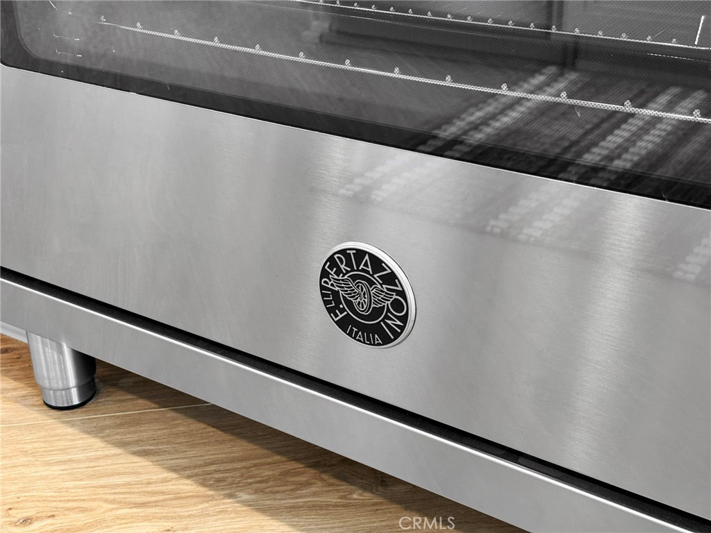 414 Main Street, Unit 300 Huntington Beach, CA 92648 - Photo 12 of 71