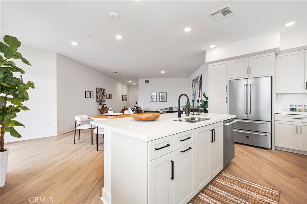 414 Main Street, Unit 300 Huntington Beach, CA 92648 - Photo 13 of 71