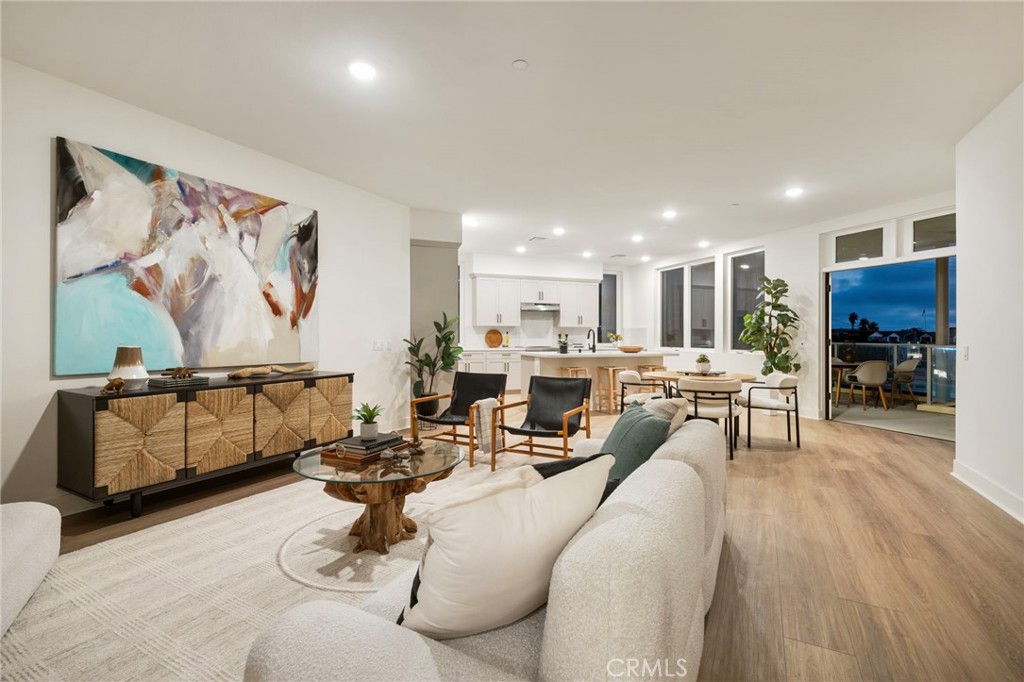 414 Main Street, Unit 300 Huntington Beach, CA 92648 - Photo 15 of 71