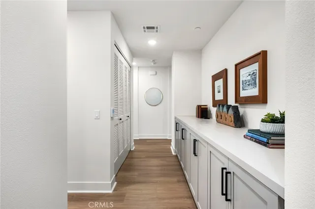 $1,850,000 | 414 Main Street, Unit 300, Huntington Beach, CA 92648