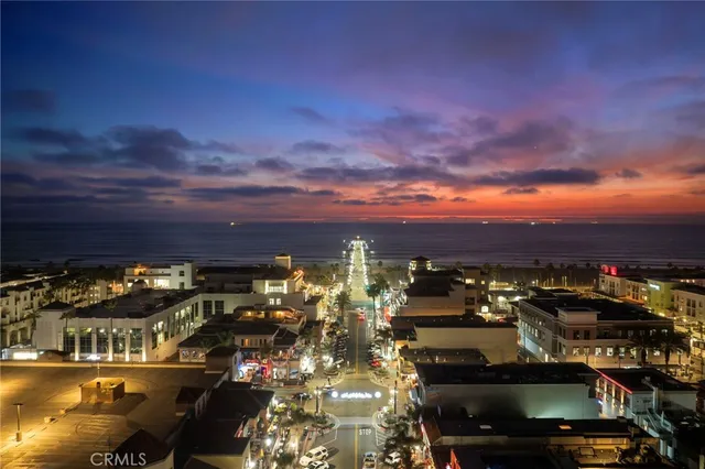 $1,850,000 | 414 Main Street, Unit 300, Huntington Beach, CA 92648