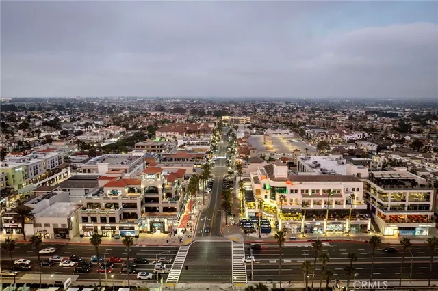 $1,850,000 | 414 Main Street, Unit 300, Huntington Beach, CA 92648