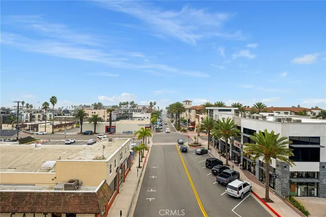 $1,850,000 | 414 Main Street, Unit 300, Huntington Beach, CA 92648
