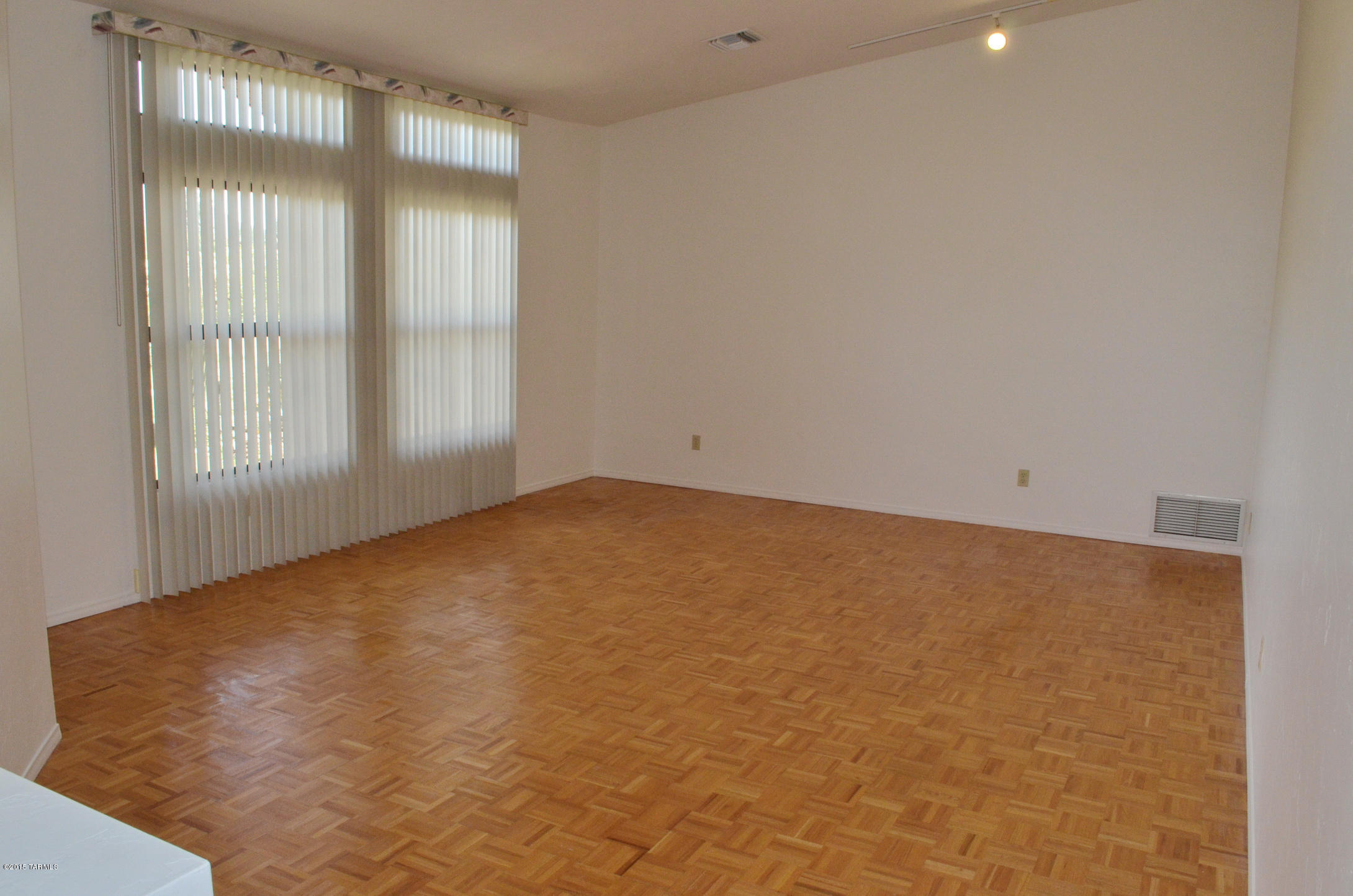 4545 North Old Ranch Road Tucson, AZ 85743 - Photo 16 of 36 Gallery Image 16