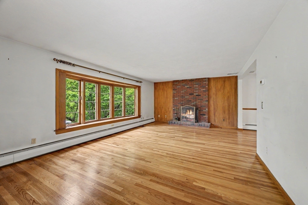 26 Arlington Road Burlington, MA 01803 - Photo 4 of 26