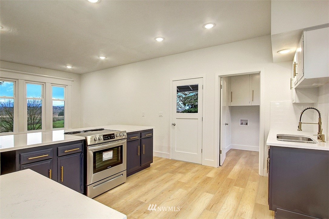 7804 Larimer Road Everett, WA 98208 - Photo 16 of 35 Gallery Image 16