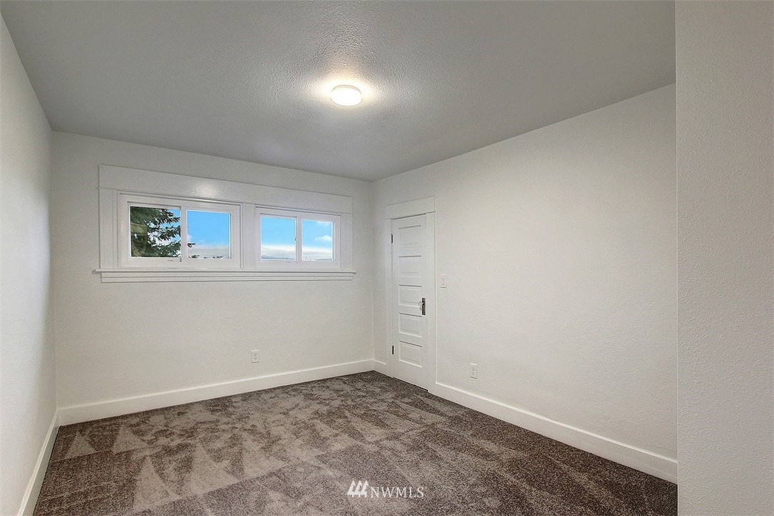 7804 Larimer Road Everett, WA 98208 - Photo 18 of 35 Gallery Image 18
