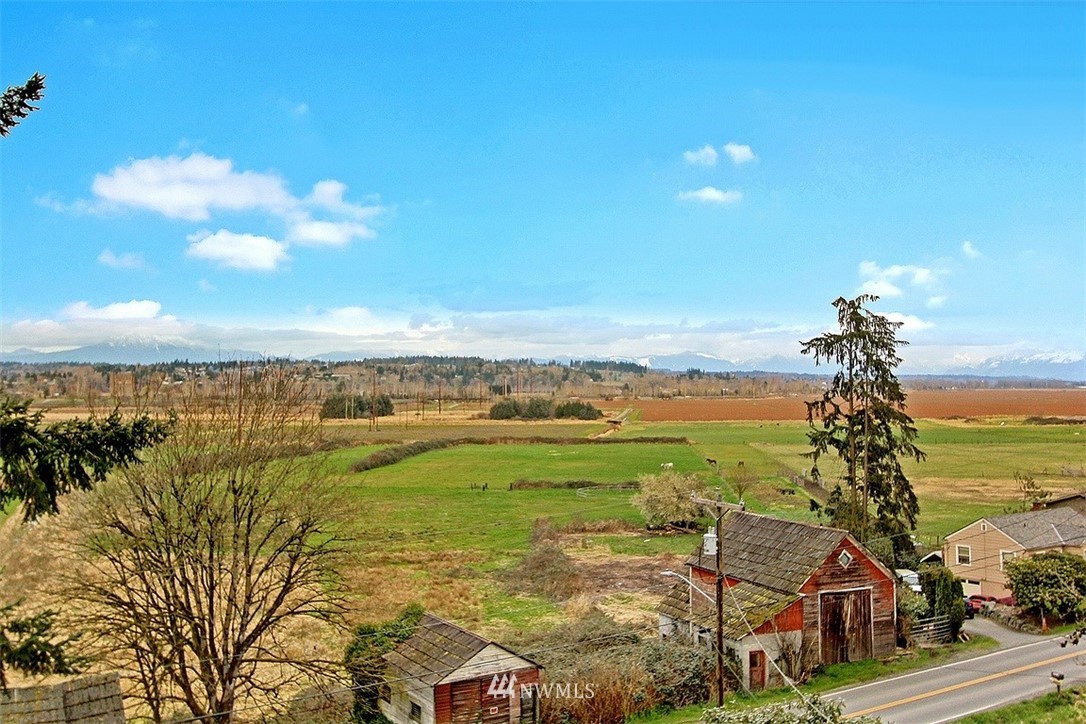 7804 Larimer Road Everett, WA 98208 - Photo 28 of 35 Gallery Image 28