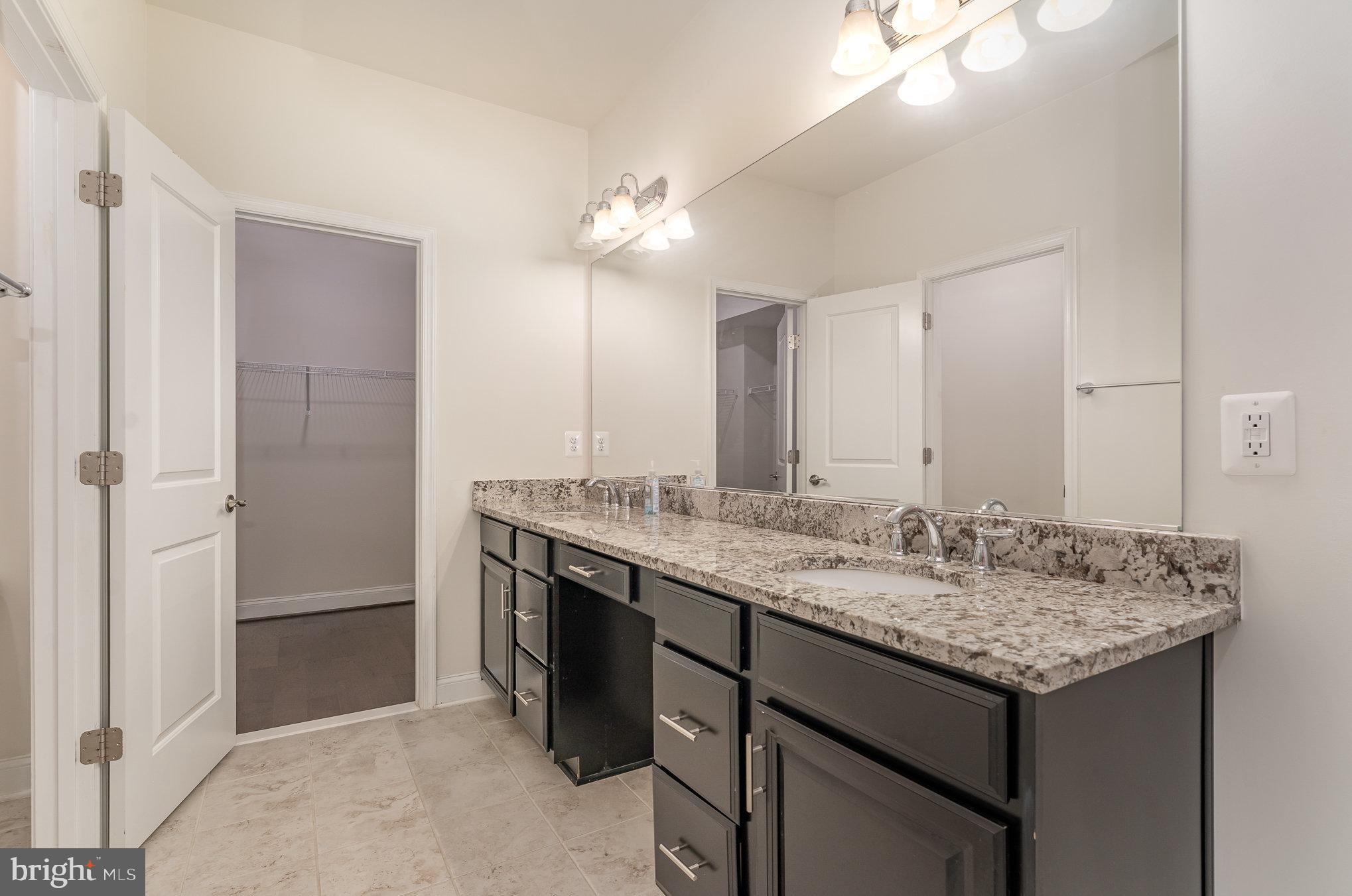 1729 Cottonwood Grove Road Dumfries, VA 22026 - Photo 16 of 26