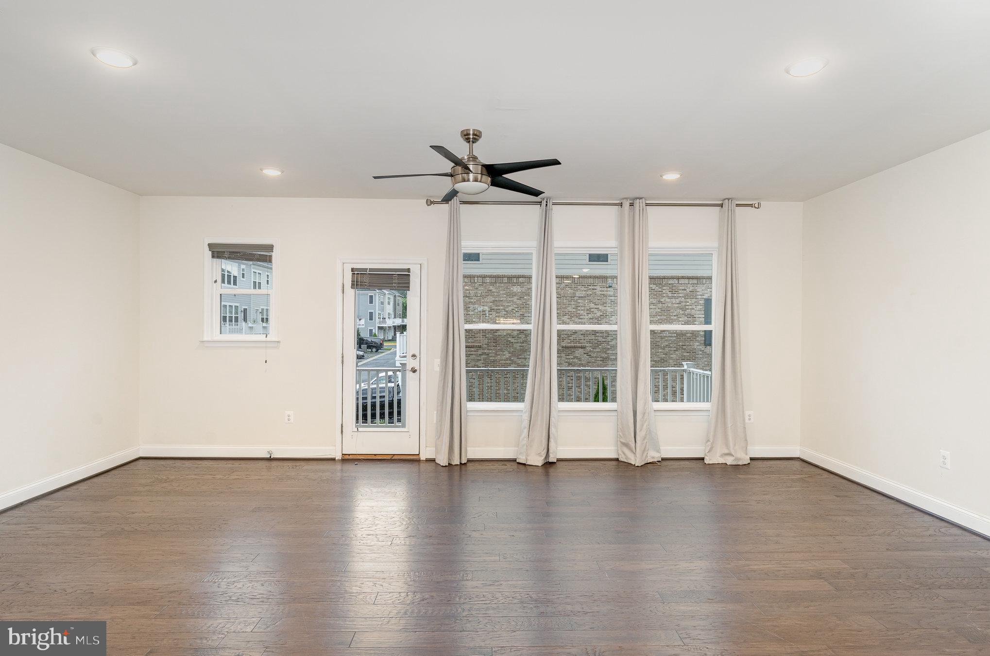 1729 Cottonwood Grove Road Dumfries, VA 22026 - Photo 7 of 26