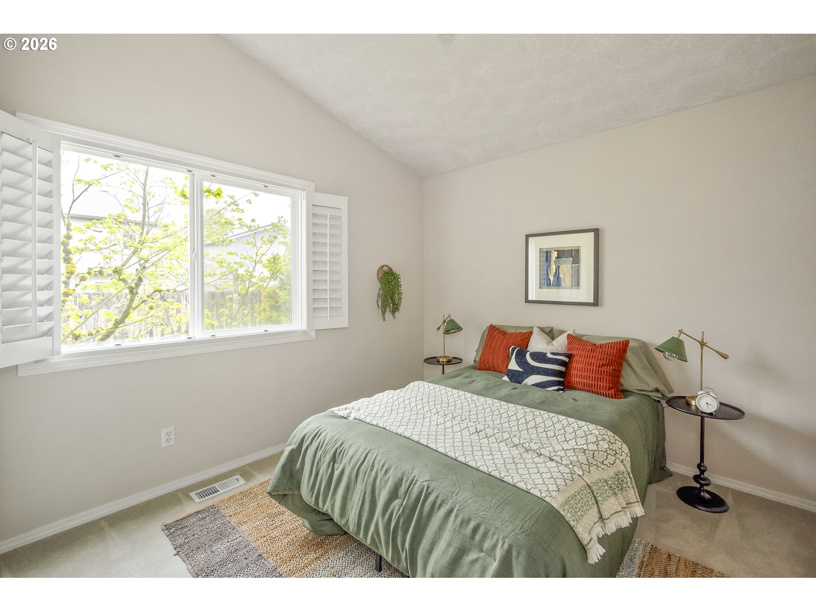 1747 Northeast Gertz Road Portland, OR 97211 - Photo 38 of 47 Gallery Image 38