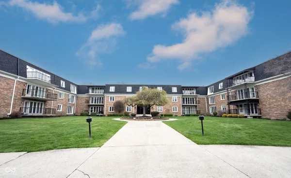 $100,000 | 4501 Wheeling Avenue, Unit 2312, Muncie, IN 47304