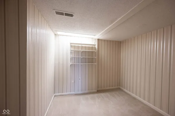 $100,000 | 4501 Wheeling Avenue, Unit 2312, Muncie, IN 47304