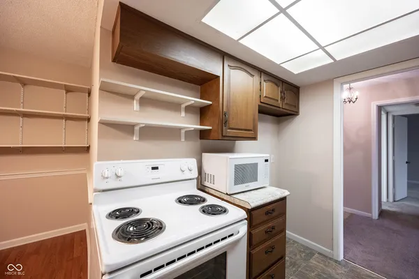 $100,000 | 4501 Wheeling Avenue, Unit 2312, Muncie, IN 47304