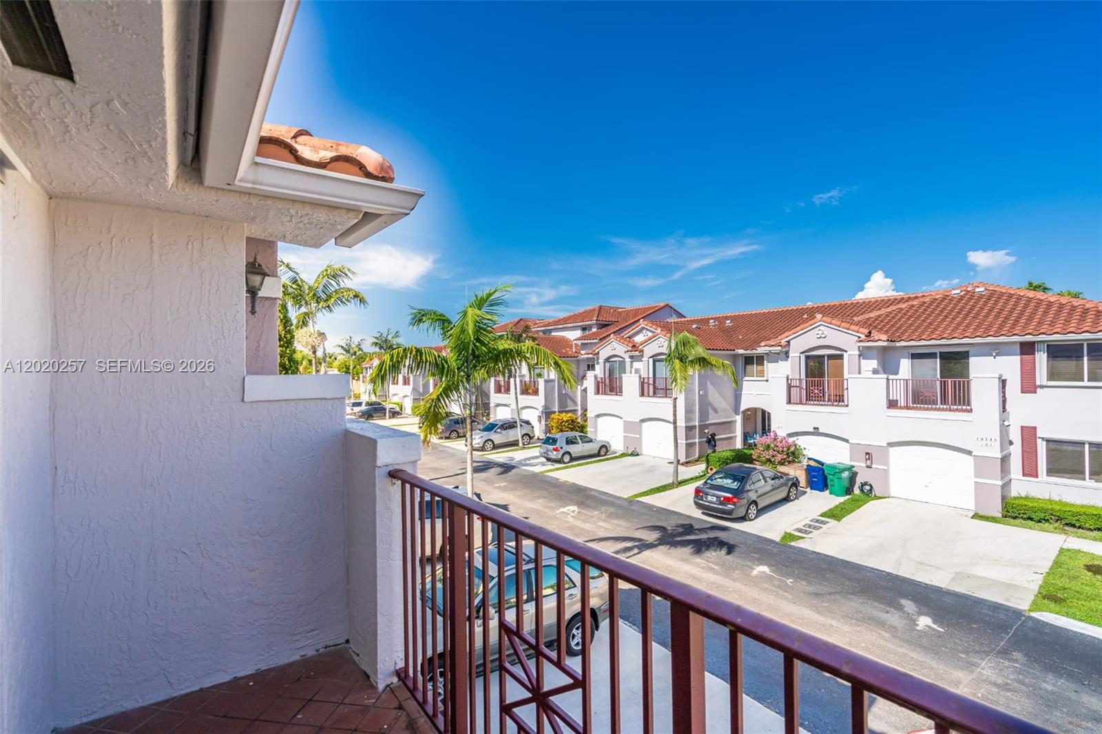 10245 Southwest 154th Place, Unit 1123 Miami, FL 33196 - Photo 34 of 38 a view of a house with backyard and sitting area