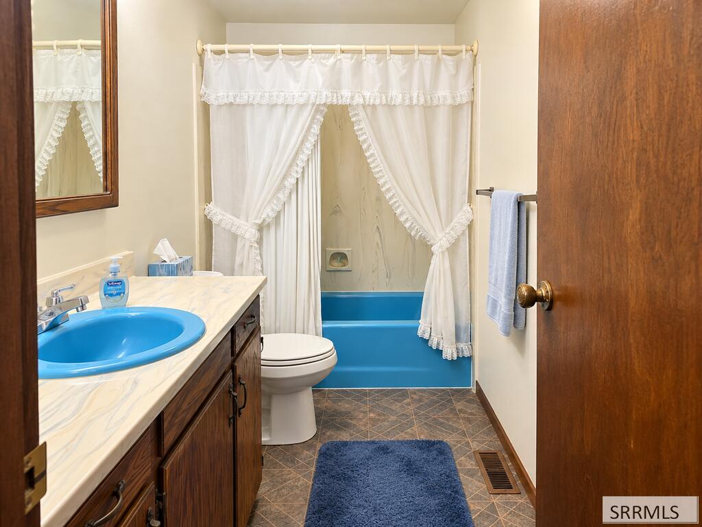 1015 Lemhi Road Salmon, ID 83467 - Photo 27 of 54 Gallery Image 27