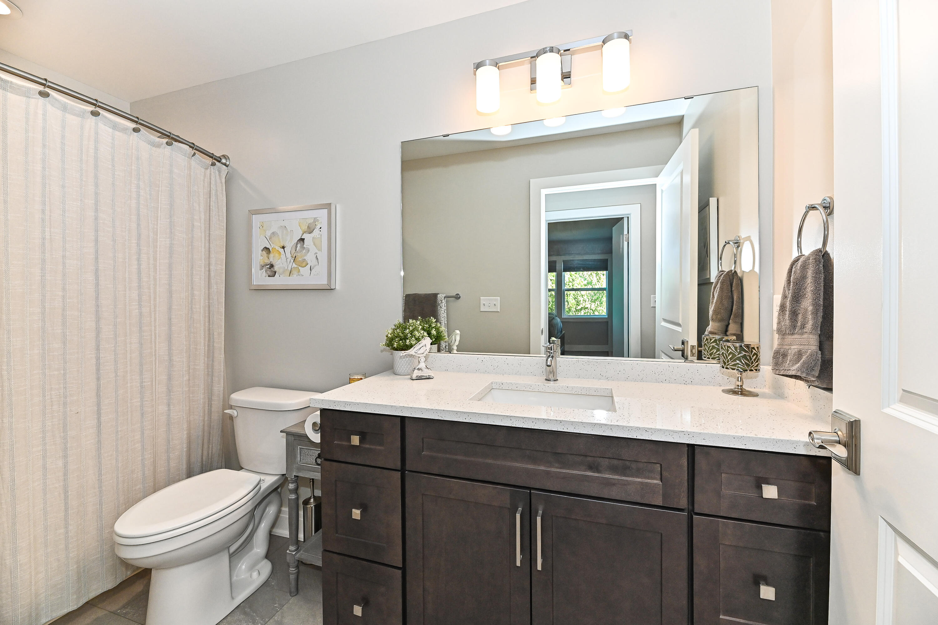 405 Falcon Ridge Drive, Unit 25 Burlington, WI 53105 - Photo 38 of 58 Falcon Ridge-47