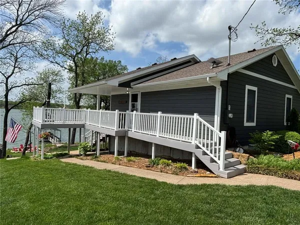 $650,000 | 842 195th Street, Fort Scott, KS 66701