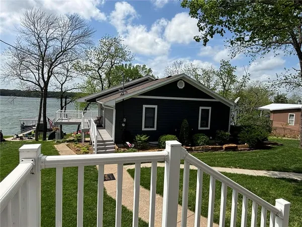 $650,000 | 842 195th Street, Fort Scott, KS 66701