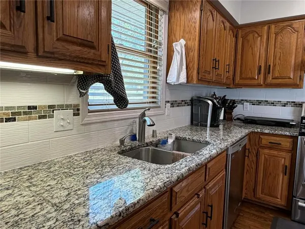 $650,000 | 842 195th Street, Fort Scott, KS 66701