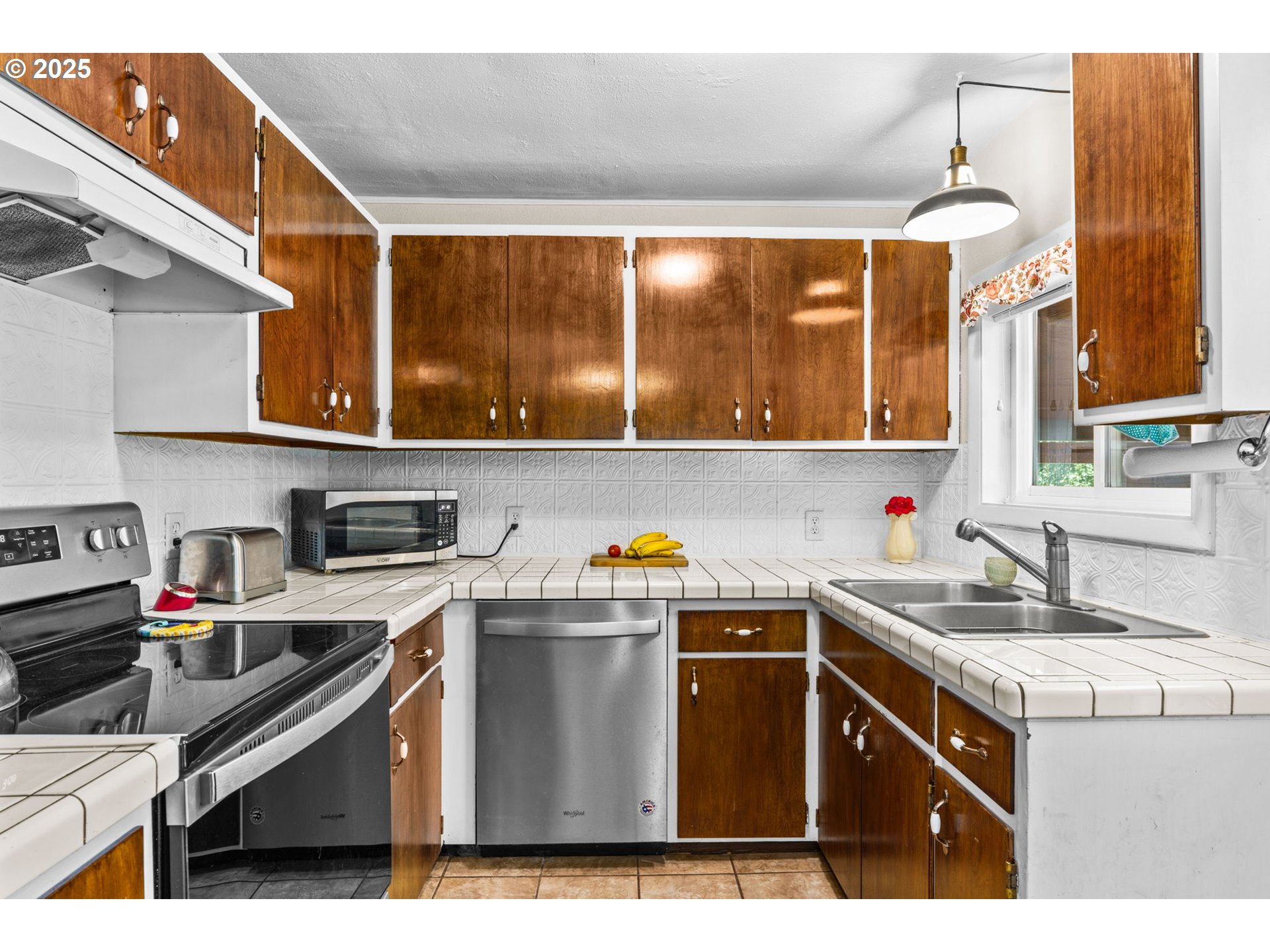 245 South 44th Street Springfield, OR 97478 - Photo 13 of 35