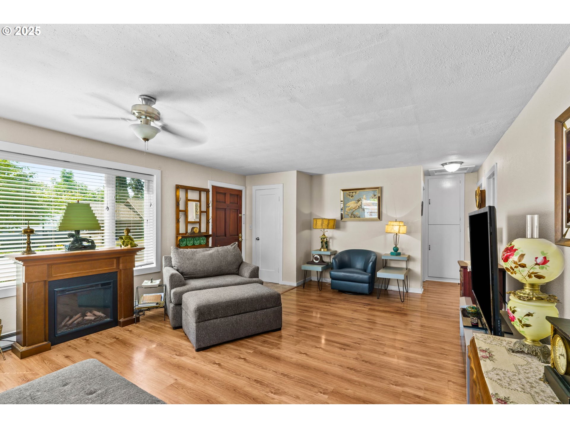 245 South 44th Street Springfield, OR 97478 - Photo 10 of 35