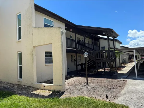 $1,400 | 4515 Marine Parkway, Unit 102, New Port Richey, FL 34652